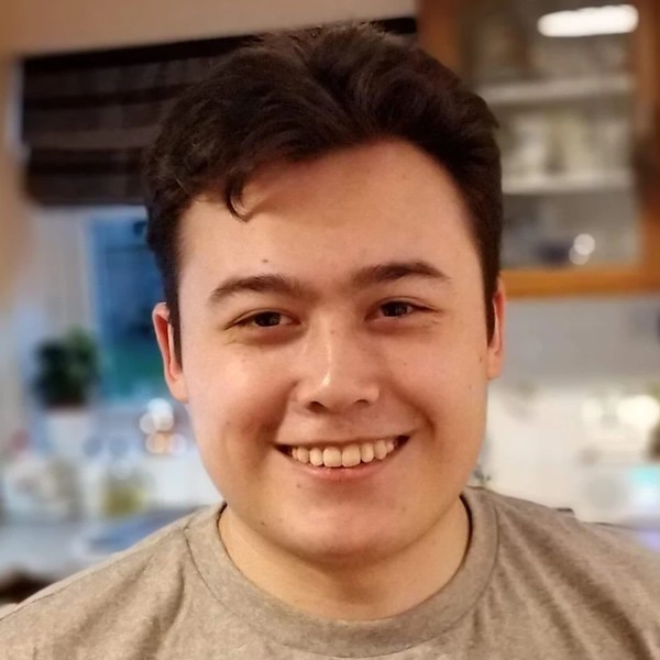 Tom Hau
